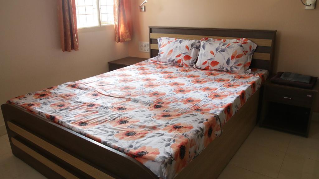 Sampada Homestay Bengaluru Zewnętrze zdjęcie